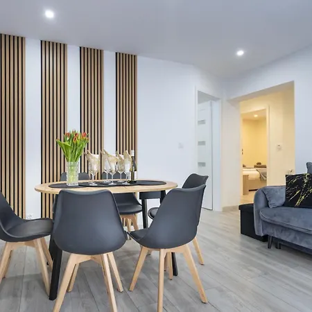 Karkonosky - Zacisze Azalia كارباش