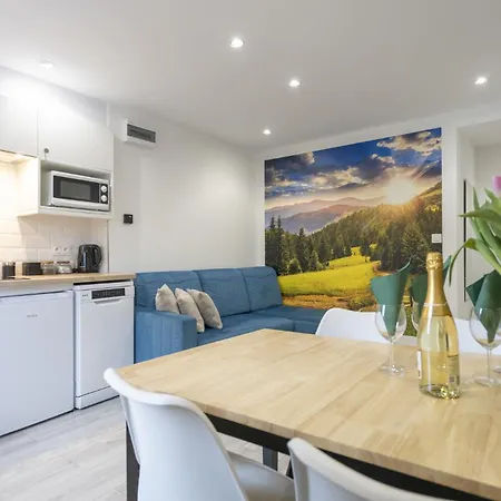 公寓 Karkonosky - Zacisze Azalia 卡尔帕奇