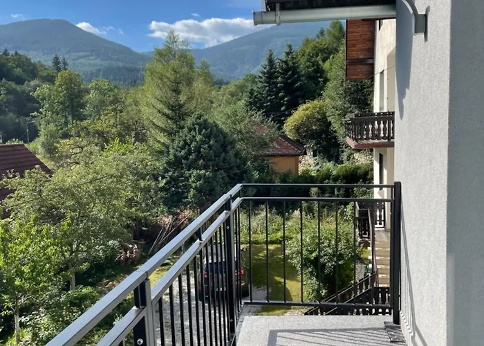 Apartment Karkonosky - Zacisze Azalia Karpacz