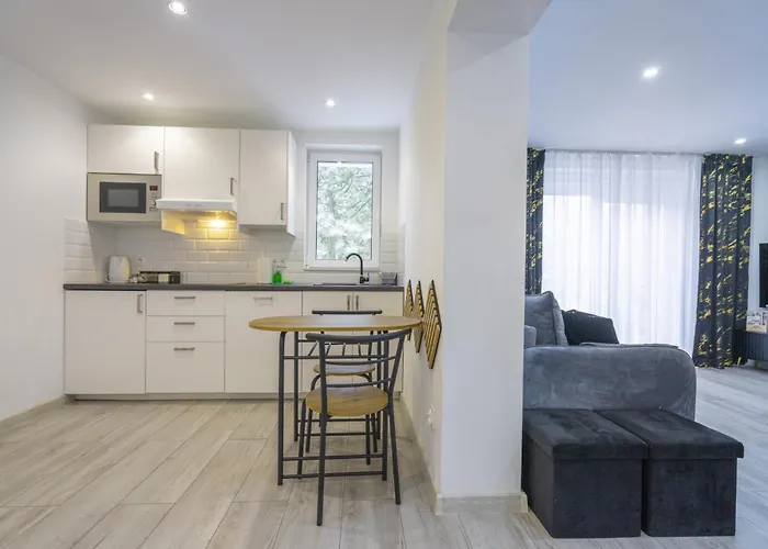 Karkonosky - Zacisze Azalia