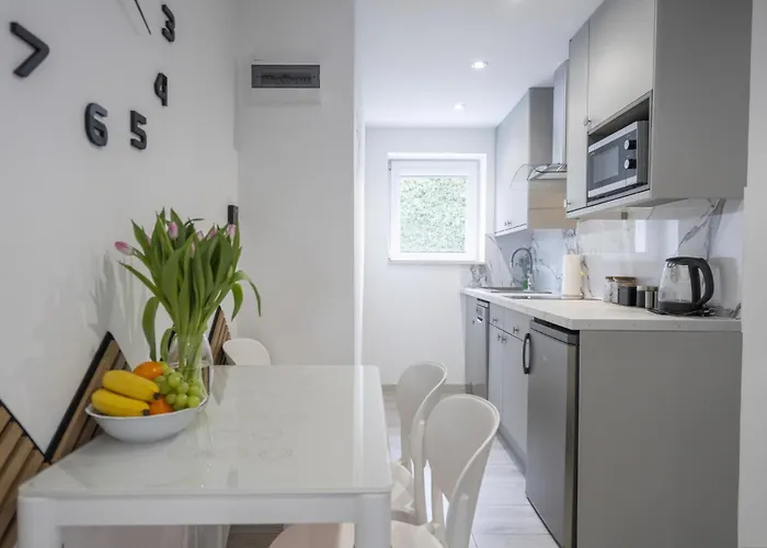 Karkonosky - Zacisze Azalia Apartment *